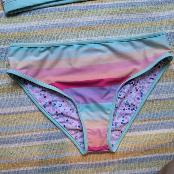 ⭐ NWOT Eddie Bauer Reversible sporty bikini XL 14/16 - Picture 4 of 12